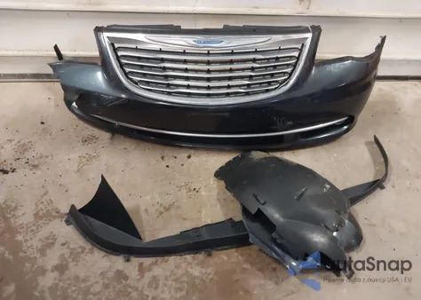 2014 Chrysler Town & Country Touring z USA, uszkodzony, nr VIN 2C4RC1BG0ER307132